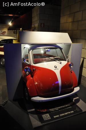 [P09] BMW Isetta 250 din 1962 - Muzeul Automobilelor – Torino.  » foto by Diaura*
 - 
<span class="allrVoted glyphicon glyphicon-heart hidden" id="av1070192"></span>
<a class="m-l-10 hidden" id="sv1070192" onclick="voting_Foto_DelVot(,1070192,25137)" role="button">șterge vot <span class="glyphicon glyphicon-remove"></span></a>
<a id="v91070192" class=" c-red"  onclick="voting_Foto_SetVot(1070192)" role="button"><span class="glyphicon glyphicon-heart-empty"></span> <b>LIKE</b> = Votează poza</a> <img class="hidden"  id="f1070192W9" src="/imagini/loader.gif" border="0" /><span class="AjErrMes hidden" id="e1070192ErM"></span>