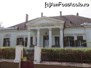[P06] Casa parohială din Cristian - Brașov.  » foto by tata123 🔱
 - 
<span class="allrVoted glyphicon glyphicon-heart hidden" id="av679610"></span>
<a class="m-l-10 hidden" id="sv679610" onclick="voting_Foto_DelVot(,679610,25156)" role="button">șterge vot <span class="glyphicon glyphicon-remove"></span></a>
<a id="v9679610" class=" c-red"  onclick="voting_Foto_SetVot(679610)" role="button"><span class="glyphicon glyphicon-heart-empty"></span> <b>LIKE</b> = Votează poza</a> <img class="hidden"  id="f679610W9" src="/imagini/loader.gif" border="0" /><span class="AjErrMes hidden" id="e679610ErM"></span>