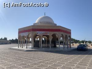[P31] Pavilion în piața Bourguiba » foto by AZE
 - 
<span class="allrVoted glyphicon glyphicon-heart hidden" id="av1381231"></span>
<a class="m-l-10 hidden" id="sv1381231" onclick="voting_Foto_DelVot(,1381231,25227)" role="button">șterge vot <span class="glyphicon glyphicon-remove"></span></a>
<a id="v91381231" class=" c-red"  onclick="voting_Foto_SetVot(1381231)" role="button"><span class="glyphicon glyphicon-heart-empty"></span> <b>LIKE</b> = Votează poza</a> <img class="hidden"  id="f1381231W9" src="/imagini/loader.gif" border="0" /><span class="AjErrMes hidden" id="e1381231ErM"></span>