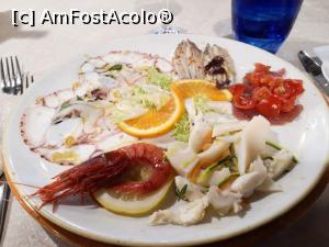 [P29] Si urmeaza:caracatita, crevete, file de ansoa, salata de calamari, ton rosu cu rosii » foto by DOINITA
 - 
<span class="allrVoted glyphicon glyphicon-heart hidden" id="av1077512"></span>
<a class="m-l-10 hidden" id="sv1077512" onclick="voting_Foto_DelVot(,1077512,25229)" role="button">șterge vot <span class="glyphicon glyphicon-remove"></span></a>
<a id="v91077512" class=" c-red"  onclick="voting_Foto_SetVot(1077512)" role="button"><span class="glyphicon glyphicon-heart-empty"></span> <b>LIKE</b> = Votează poza</a> <img class="hidden"  id="f1077512W9" src="/imagini/loader.gif" border="0" /><span class="AjErrMes hidden" id="e1077512ErM"></span>