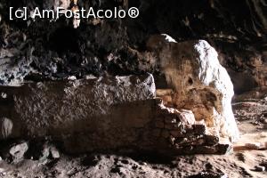 [P21] Creta, Peninsula Akrotiri, Arkoudospilio, Peștera Ursului, Ursul bând apă din bazin » foto by mprofeanu
 - 
<span class="allrVoted glyphicon glyphicon-heart hidden" id="av1276319"></span>
<a class="m-l-10 hidden" id="sv1276319" onclick="voting_Foto_DelVot(,1276319,25424)" role="button">șterge vot <span class="glyphicon glyphicon-remove"></span></a>
<a id="v91276319" class=" c-red"  onclick="voting_Foto_SetVot(1276319)" role="button"><span class="glyphicon glyphicon-heart-empty"></span> <b>LIKE</b> = Votează poza</a> <img class="hidden"  id="f1276319W9" src="/imagini/loader.gif" border="0" /><span class="AjErrMes hidden" id="e1276319ErM"></span>
