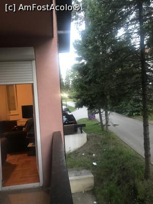 [P20] Vedere laterală din balcon și un pic din sufragerie » foto by krisstinna
 - 
<span class="allrVoted glyphicon glyphicon-heart hidden" id="av1090012"></span>
<a class="m-l-10 hidden" id="sv1090012" onclick="voting_Foto_DelVot(,1090012,25430)" role="button">șterge vot <span class="glyphicon glyphicon-remove"></span></a>
<a id="v91090012" class=" c-red"  onclick="voting_Foto_SetVot(1090012)" role="button"><span class="glyphicon glyphicon-heart-empty"></span> <b>LIKE</b> = Votează poza</a> <img class="hidden"  id="f1090012W9" src="/imagini/loader.gif" border="0" /><span class="AjErrMes hidden" id="e1090012ErM"></span>