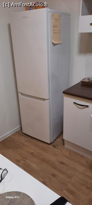 [P10] Timișoara, Apartamentul „7 min from city center”, Bucătăria, Combina frigorifică la datorie » foto by mprofeanu
 - 
<span class="allrVoted glyphicon glyphicon-heart hidden" id="av1495427"></span>
<a class="m-l-10 hidden" id="sv1495427" onclick="voting_Foto_DelVot(,1495427,25464)" role="button">șterge vot <span class="glyphicon glyphicon-remove"></span></a>
<a id="v91495427" class=" c-red"  onclick="voting_Foto_SetVot(1495427)" role="button"><span class="glyphicon glyphicon-heart-empty"></span> <b>LIKE</b> = Votează poza</a> <img class="hidden"  id="f1495427W9" src="/imagini/loader.gif" border="0" /><span class="AjErrMes hidden" id="e1495427ErM"></span>