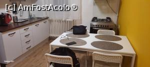 [P08] Timișoara, Apartamentul „7 min from city center”, Bucătăria, Bufetul cu trei uși și patru sertare » foto by mprofeanu
 - 
<span class="allrVoted glyphicon glyphicon-heart hidden" id="av1495424"></span>
<a class="m-l-10 hidden" id="sv1495424" onclick="voting_Foto_DelVot(,1495424,25464)" role="button">șterge vot <span class="glyphicon glyphicon-remove"></span></a>
<a id="v91495424" class=" c-red"  onclick="voting_Foto_SetVot(1495424)" role="button"><span class="glyphicon glyphicon-heart-empty"></span> <b>LIKE</b> = Votează poza</a> <img class="hidden"  id="f1495424W9" src="/imagini/loader.gif" border="0" /><span class="AjErrMes hidden" id="e1495424ErM"></span>