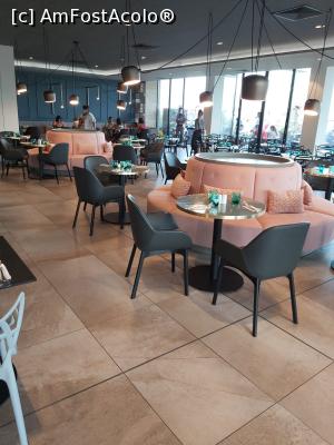 [P29] Restaurant » foto by ana anghel
 - 
<span class="allrVoted glyphicon glyphicon-heart hidden" id="av1179784"></span>
<a class="m-l-10 hidden" id="sv1179784" onclick="voting_Foto_DelVot(,1179784,25526)" role="button">șterge vot <span class="glyphicon glyphicon-remove"></span></a>
<a id="v91179784" class=" c-red"  onclick="voting_Foto_SetVot(1179784)" role="button"><span class="glyphicon glyphicon-heart-empty"></span> <b>LIKE</b> = Votează poza</a> <img class="hidden"  id="f1179784W9" src="/imagini/loader.gif" border="0" /><span class="AjErrMes hidden" id="e1179784ErM"></span>