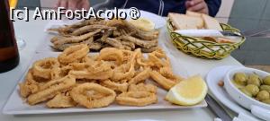 [P08] Café Bar Marisqueria Juan de Austria, interior, calamari şi boquerones » foto by irinad
 - 
<span class="allrVoted glyphicon glyphicon-heart hidden" id="av1424425"></span>
<a class="m-l-10 hidden" id="sv1424425" onclick="voting_Foto_DelVot(,1424425,25586)" role="button">șterge vot <span class="glyphicon glyphicon-remove"></span></a>
<a id="v91424425" class=" c-red"  onclick="voting_Foto_SetVot(1424425)" role="button"><span class="glyphicon glyphicon-heart-empty"></span> <b>LIKE</b> = Votează poza</a> <img class="hidden"  id="f1424425W9" src="/imagini/loader.gif" border="0" /><span class="AjErrMes hidden" id="e1424425ErM"></span>