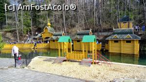 [P27] Diveevo. Mănăstirea Sfântul Serafim de Sarov: amenajări la Izvorul Sfântului Serafim de Sarov (cele șase cabine și în partea dreaptă - pavilionul în care s-a captat izvorul)  » foto by mariana.olaru
 - 
<span class="allrVoted glyphicon glyphicon-heart hidden" id="av1103192"></span>
<a class="m-l-10 hidden" id="sv1103192" onclick="voting_Foto_DelVot(,1103192,25634)" role="button">șterge vot <span class="glyphicon glyphicon-remove"></span></a>
<a id="v91103192" class=" c-red"  onclick="voting_Foto_SetVot(1103192)" role="button"><span class="glyphicon glyphicon-heart-empty"></span> <b>LIKE</b> = Votează poza</a> <img class="hidden"  id="f1103192W9" src="/imagini/loader.gif" border="0" /><span class="AjErrMes hidden" id="e1103192ErM"></span>