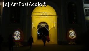 [P39] Diveevo. Mănăstirea Sfântul Serafim de Sarov: galeria clopotniței păstrând încă decorațiunile de la Paște » foto by mariana.olaru
 - 
<span class="allrVoted glyphicon glyphicon-heart hidden" id="av1103204"></span>
<a class="m-l-10 hidden" id="sv1103204" onclick="voting_Foto_DelVot(,1103204,25634)" role="button">șterge vot <span class="glyphicon glyphicon-remove"></span></a>
<a id="v91103204" class=" c-red"  onclick="voting_Foto_SetVot(1103204)" role="button"><span class="glyphicon glyphicon-heart-empty"></span> <b>LIKE</b> = Votează poza</a> <img class="hidden"  id="f1103204W9" src="/imagini/loader.gif" border="0" /><span class="AjErrMes hidden" id="e1103204ErM"></span>