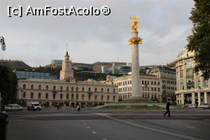 P01 [SEP-2019] Georgia, Tbilisi, Piața Libertății cu Sediul Primăriei și Monumentul Sf. Gheorghe