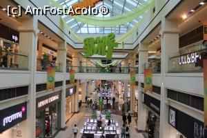 [P41] Armenia,  Yerevan, Dalma Garden Mall, frumos și aerisit » foto by mprofeanu
 - 
<span class="allrVoted glyphicon glyphicon-heart hidden" id="av1112661"></span>
<a class="m-l-10 hidden" id="sv1112661" onclick="voting_Foto_DelVot(,1112661,25756)" role="button">șterge vot <span class="glyphicon glyphicon-remove"></span></a>
<a id="v91112661" class=" c-red"  onclick="voting_Foto_SetVot(1112661)" role="button"><span class="glyphicon glyphicon-heart-empty"></span> <b>LIKE</b> = Votează poza</a> <img class="hidden"  id="f1112661W9" src="/imagini/loader.gif" border="0" /><span class="AjErrMes hidden" id="e1112661ErM"></span>