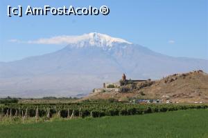 [P28] Armenia, Podgorii verzi, mănăstire frumoasă, munte albit de zăpadă, poză făcută de pe șoseaua ce duce la Khor Virap, o minunăție!!! » foto by mprofeanu
 - 
<span class="allrVoted glyphicon glyphicon-heart hidden" id="av1115367"></span>
<a class="m-l-10 hidden" id="sv1115367" onclick="voting_Foto_DelVot(,1115367,25788)" role="button">șterge vot <span class="glyphicon glyphicon-remove"></span></a>
<a id="v91115367" class=" c-red"  onclick="voting_Foto_SetVot(1115367)" role="button"><span class="glyphicon glyphicon-heart-empty"></span> <b>LIKE</b> = Votează poza</a> <img class="hidden"  id="f1115367W9" src="/imagini/loader.gif" border="0" /><span class="AjErrMes hidden" id="e1115367ErM"></span>