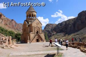 [P59] Armenia, Noravank, Biserica Astvatsatsin, Biserica Sfânta Maică a Domnului, Vedere de ansamblu » foto by mprofeanu
 - 
<span class="allrVoted glyphicon glyphicon-heart hidden" id="av1115398"></span>
<a class="m-l-10 hidden" id="sv1115398" onclick="voting_Foto_DelVot(,1115398,25788)" role="button">șterge vot <span class="glyphicon glyphicon-remove"></span></a>
<a id="v91115398" class=" c-red"  onclick="voting_Foto_SetVot(1115398)" role="button"><span class="glyphicon glyphicon-heart-empty"></span> <b>LIKE</b> = Votează poza</a> <img class="hidden"  id="f1115398W9" src="/imagini/loader.gif" border="0" /><span class="AjErrMes hidden" id="e1115398ErM"></span>