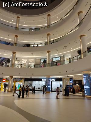 [P19] Mall Dubai » foto by gabi-67
 - 
<span class="allrVoted glyphicon glyphicon-heart hidden" id="av1343286"></span>
<a class="m-l-10 hidden" id="sv1343286" onclick="voting_Foto_DelVot(,1343286,25803)" role="button">șterge vot <span class="glyphicon glyphicon-remove"></span></a>
<a id="v91343286" class=" c-red"  onclick="voting_Foto_SetVot(1343286)" role="button"><span class="glyphicon glyphicon-heart-empty"></span> <b>LIKE</b> = Votează poza</a> <img class="hidden"  id="f1343286W9" src="/imagini/loader.gif" border="0" /><span class="AjErrMes hidden" id="e1343286ErM"></span>