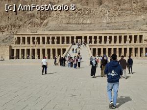 [P71] Templul Hatshepsut, urcăm... » foto by mprofeanu
 - 
<span class="allrVoted glyphicon glyphicon-heart hidden" id="av1519331"></span>
<a class="m-l-10 hidden" id="sv1519331" onclick="voting_Foto_DelVot(,1519331,25858)" role="button">șterge vot <span class="glyphicon glyphicon-remove"></span></a>
<a id="v91519331" class=" c-red"  onclick="voting_Foto_SetVot(1519331)" role="button"><span class="glyphicon glyphicon-heart-empty"></span> <b>LIKE</b> = Votează poza</a> <img class="hidden"  id="f1519331W9" src="/imagini/loader.gif" border="0" /><span class="AjErrMes hidden" id="e1519331ErM"></span>