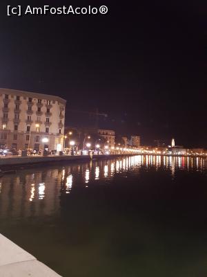 [P06] Superba faleza din Bari!  » foto by rora
 - 
<span class="allrVoted glyphicon glyphicon-heart hidden" id="av1120499"></span>
<a class="m-l-10 hidden" id="sv1120499" onclick="voting_Foto_DelVot(,1120499,25861)" role="button">șterge vot <span class="glyphicon glyphicon-remove"></span></a>
<a id="v91120499" class=" c-red"  onclick="voting_Foto_SetVot(1120499)" role="button"><span class="glyphicon glyphicon-heart-empty"></span> <b>LIKE</b> = Votează poza</a> <img class="hidden"  id="f1120499W9" src="/imagini/loader.gif" border="0" /><span class="AjErrMes hidden" id="e1120499ErM"></span>