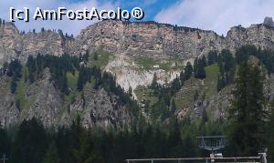 [P18] Masiv 'dolomit' văzut din drumul ce urcă în Passo Tri Croci. Cortina D'Ampezzo, Tirolul de Sud, Italia.  » foto by traian.leuca †
 - 
<span class="allrVoted glyphicon glyphicon-heart hidden" id="av715190"></span>
<a class="m-l-10 hidden" id="sv715190" onclick="voting_Foto_DelVot(,715190,25863)" role="button">șterge vot <span class="glyphicon glyphicon-remove"></span></a>
<a id="v9715190" class=" c-red"  onclick="voting_Foto_SetVot(715190)" role="button"><span class="glyphicon glyphicon-heart-empty"></span> <b>LIKE</b> = Votează poza</a> <img class="hidden"  id="f715190W9" src="/imagini/loader.gif" border="0" /><span class="AjErrMes hidden" id="e715190ErM"></span>