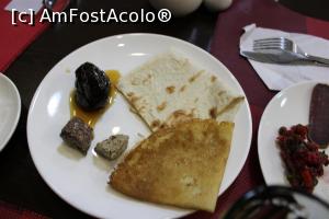 [P29] Armenia, Yerevan Boutique Hotel, Micul nostru dejun, halva, dulceață de smochine, clătită și lavash » foto by mprofeanu
 - 
<span class="allrVoted glyphicon glyphicon-heart hidden" id="av1122404"></span>
<a class="m-l-10 hidden" id="sv1122404" onclick="voting_Foto_DelVot(,1122404,25877)" role="button">șterge vot <span class="glyphicon glyphicon-remove"></span></a>
<a id="v91122404" class=" c-red"  onclick="voting_Foto_SetVot(1122404)" role="button"><span class="glyphicon glyphicon-heart-empty"></span> <b>LIKE</b> = Votează poza</a> <img class="hidden"  id="f1122404W9" src="/imagini/loader.gif" border="0" /><span class="AjErrMes hidden" id="e1122404ErM"></span>