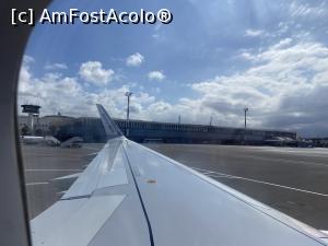 [P30] Cu avionul spre Creta - plecăm, cu speranţa că vom reveni cândva » foto by nicole33
 - 
<span class="allrVoted glyphicon glyphicon-heart hidden" id="av1361209"></span>
<a class="m-l-10 hidden" id="sv1361209" onclick="voting_Foto_DelVot(,1361209,25921)" role="button">șterge vot <span class="glyphicon glyphicon-remove"></span></a>
<a id="v91361209" class=" c-red"  onclick="voting_Foto_SetVot(1361209)" role="button"><span class="glyphicon glyphicon-heart-empty"></span> <b>LIKE</b> = Votează poza</a> <img class="hidden"  id="f1361209W9" src="/imagini/loader.gif" border="0" /><span class="AjErrMes hidden" id="e1361209ErM"></span>