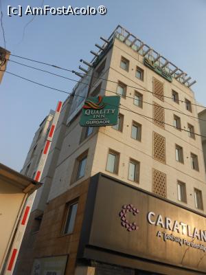 [P01] Delhi - Hotel Quality Inn. Vedere din stradă. » foto by iulianic
 - 
<span class="allrVoted glyphicon glyphicon-heart hidden" id="av1458390"></span>
<a class="m-l-10 hidden" id="sv1458390" onclick="voting_Foto_DelVot(,1458390,25945)" role="button">șterge vot <span class="glyphicon glyphicon-remove"></span></a>
<a id="v91458390" class=" c-red"  onclick="voting_Foto_SetVot(1458390)" role="button"><span class="glyphicon glyphicon-heart-empty"></span> <b>LIKE</b> = Votează poza</a> <img class="hidden"  id="f1458390W9" src="/imagini/loader.gif" border="0" /><span class="AjErrMes hidden" id="e1458390ErM"></span>
