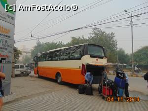 [P20] descarcarea bagajelor » foto by Yolanda
 - 
<span class="allrVoted glyphicon glyphicon-heart hidden" id="av1129095"></span>
<a class="m-l-10 hidden" id="sv1129095" onclick="voting_Foto_DelVot(,1129095,25945)" role="button">șterge vot <span class="glyphicon glyphicon-remove"></span></a>
<a id="v91129095" class=" c-red"  onclick="voting_Foto_SetVot(1129095)" role="button"><span class="glyphicon glyphicon-heart-empty"></span> <b>LIKE</b> = Votează poza</a> <img class="hidden"  id="f1129095W9" src="/imagini/loader.gif" border="0" /><span class="AjErrMes hidden" id="e1129095ErM"></span>