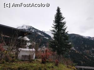 [P25] Villa Silvia, Mayrhofen, Tirol, Austria, vedere din parcare » foto by Dana2008
 - 
<span class="allrVoted glyphicon glyphicon-heart hidden" id="av1129174"></span>
<a class="m-l-10 hidden" id="sv1129174" onclick="voting_Foto_DelVot(,1129174,25950)" role="button">șterge vot <span class="glyphicon glyphicon-remove"></span></a>
<a id="v91129174" class=" c-red"  onclick="voting_Foto_SetVot(1129174)" role="button"><span class="glyphicon glyphicon-heart-empty"></span> <b>LIKE</b> = Votează poza</a> <img class="hidden"  id="f1129174W9" src="/imagini/loader.gif" border="0" /><span class="AjErrMes hidden" id="e1129174ErM"></span>