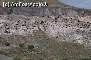 [P68] Vardzia, Vedere asupra ansamblului de peșteri, La Revedere!  » foto by mprofeanu
 - 
<span class="allrVoted glyphicon glyphicon-heart hidden" id="av1142510"></span>
<a class="m-l-10 hidden" id="sv1142510" onclick="voting_Foto_DelVot(,1142510,26115)" role="button">șterge vot <span class="glyphicon glyphicon-remove"></span></a>
<a id="v91142510" class=" c-red"  onclick="voting_Foto_SetVot(1142510)" role="button"><span class="glyphicon glyphicon-heart-empty"></span> <b>LIKE</b> = Votează poza</a> <img class="hidden"  id="f1142510W9" src="/imagini/loader.gif" border="0" /><span class="AjErrMes hidden" id="e1142510ErM"></span>