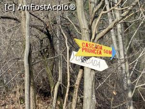 P03 [DEC-2022] Cascada Pruncea de pe Râul Cașoca – indicatoarele care ne-au liniştit. Ajunsesem la destinaţie