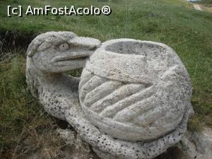 [P31] Tabăra de sculptură de la Năeni - exponat reprezentând un animal mitologic.  » foto by Floryn81
 - 
<span class="allrVoted glyphicon glyphicon-heart hidden" id="av821810"></span>
<a class="m-l-10 hidden" id="sv821810" onclick="voting_Foto_DelVot(,821810,26152)" role="button">șterge vot <span class="glyphicon glyphicon-remove"></span></a>
<a id="v9821810" class=" c-red"  onclick="voting_Foto_SetVot(821810)" role="button"><span class="glyphicon glyphicon-heart-empty"></span> <b>LIKE</b> = Votează poza</a> <img class="hidden"  id="f821810W9" src="/imagini/loader.gif" border="0" /><span class="AjErrMes hidden" id="e821810ErM"></span>