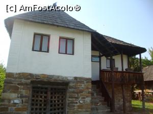 [P25] Casa Ionescu Gheorghe din Bujoreni.  » foto by Floryn81
 - 
<span class="allrVoted glyphicon glyphicon-heart hidden" id="av715858"></span>
<a class="m-l-10 hidden" id="sv715858" onclick="voting_Foto_DelVot(,715858,26230)" role="button">șterge vot <span class="glyphicon glyphicon-remove"></span></a>
<a id="v9715858" class=" c-red"  onclick="voting_Foto_SetVot(715858)" role="button"><span class="glyphicon glyphicon-heart-empty"></span> <b>LIKE</b> = Votează poza</a> <img class="hidden"  id="f715858W9" src="/imagini/loader.gif" border="0" /><span class="AjErrMes hidden" id="e715858ErM"></span>