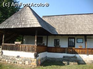 [P27] Esta vorba despre Casa Mircea Gheorghiță din comuna Prundeni.  » foto by Floryn81
 - 
<span class="allrVoted glyphicon glyphicon-heart hidden" id="av715860"></span>
<a class="m-l-10 hidden" id="sv715860" onclick="voting_Foto_DelVot(,715860,26230)" role="button">șterge vot <span class="glyphicon glyphicon-remove"></span></a>
<a id="v9715860" class=" c-red"  onclick="voting_Foto_SetVot(715860)" role="button"><span class="glyphicon glyphicon-heart-empty"></span> <b>LIKE</b> = Votează poza</a> <img class="hidden"  id="f715860W9" src="/imagini/loader.gif" border="0" /><span class="AjErrMes hidden" id="e715860ErM"></span>