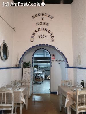 [P12] Restaurante Agustin Y Rosa, interior » foto by crismis
 - 
<span class="allrVoted glyphicon glyphicon-heart hidden" id="av1154052"></span>
<a class="m-l-10 hidden" id="sv1154052" onclick="voting_Foto_DelVot(,1154052,26247)" role="button">șterge vot <span class="glyphicon glyphicon-remove"></span></a>
<a id="v91154052" class=" c-red"  onclick="voting_Foto_SetVot(1154052)" role="button"><span class="glyphicon glyphicon-heart-empty"></span> <b>LIKE</b> = Votează poza</a> <img class="hidden"  id="f1154052W9" src="/imagini/loader.gif" border="0" /><span class="AjErrMes hidden" id="e1154052ErM"></span>