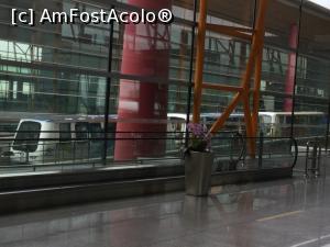 [P42] Aeroportul din Beijing - asa se facea transferul intre terminale » foto by mishu
 - 
<span class="allrVoted glyphicon glyphicon-heart hidden" id="av1155904"></span>
<a class="m-l-10 hidden" id="sv1155904" onclick="voting_Foto_DelVot(,1155904,26260)" role="button">șterge vot <span class="glyphicon glyphicon-remove"></span></a>
<a id="v91155904" class=" c-red"  onclick="voting_Foto_SetVot(1155904)" role="button"><span class="glyphicon glyphicon-heart-empty"></span> <b>LIKE</b> = Votează poza</a> <img class="hidden"  id="f1155904W9" src="/imagini/loader.gif" border="0" /><span class="AjErrMes hidden" id="e1155904ErM"></span>