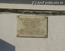 [P25] Inscriptia comemorativa de pe cladirea din Tg. Mures unde candva a fost 'Hanul Alb' si el nu agasit gazduire. » foto by biancuta
 - 
<span class="allrVoted glyphicon glyphicon-heart hidden" id="av77485"></span>
<a class="m-l-10 hidden" id="sv77485" onclick="voting_Foto_DelVot(,77485,26285)" role="button">șterge vot <span class="glyphicon glyphicon-remove"></span></a>
<a id="v977485" class=" c-red"  onclick="voting_Foto_SetVot(77485)" role="button"><span class="glyphicon glyphicon-heart-empty"></span> <b>LIKE</b> = Votează poza</a> <img class="hidden"  id="f77485W9" src="/imagini/loader.gif" border="0" /><span class="AjErrMes hidden" id="e77485ErM"></span>