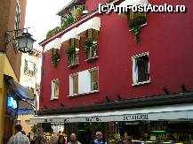 [P12] Sirmione - Lago di Garda.
Gelateria Scaligeri. » foto by presario
 - 
<span class="allrVoted glyphicon glyphicon-heart hidden" id="av44653"></span>
<a class="m-l-10 hidden" id="sv44653" onclick="voting_Foto_DelVot(,44653,26299)" role="button">șterge vot <span class="glyphicon glyphicon-remove"></span></a>
<a id="v944653" class=" c-red"  onclick="voting_Foto_SetVot(44653)" role="button"><span class="glyphicon glyphicon-heart-empty"></span> <b>LIKE</b> = Votează poza</a> <img class="hidden"  id="f44653W9" src="/imagini/loader.gif" border="0" /><span class="AjErrMes hidden" id="e44653ErM"></span>