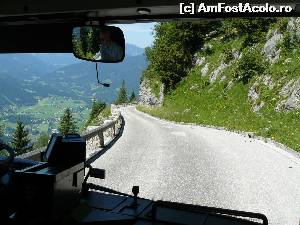 [P12] drumul cu autobuzul spre Kehlsteinhaus » foto by osna
 - 
<span class="allrVoted glyphicon glyphicon-heart hidden" id="av560042"></span>
<a class="m-l-10 hidden" id="sv560042" onclick="voting_Foto_DelVot(,560042,26315)" role="button">șterge vot <span class="glyphicon glyphicon-remove"></span></a>
<a id="v9560042" class=" c-red"  onclick="voting_Foto_SetVot(560042)" role="button"><span class="glyphicon glyphicon-heart-empty"></span> <b>LIKE</b> = Votează poza</a> <img class="hidden"  id="f560042W9" src="/imagini/loader.gif" border="0" /><span class="AjErrMes hidden" id="e560042ErM"></span>