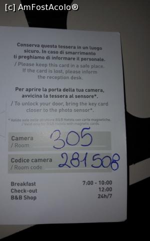 [P01] Codul din 6 cifre de pe cartelă este folosit pentru accesul în hotel după ora 22 » foto by BOGDAN DSN
 - 
<span class="allrVoted glyphicon glyphicon-heart hidden" id="av1163924"></span>
<a class="m-l-10 hidden" id="sv1163924" onclick="voting_Foto_DelVot(,1163924,26318)" role="button">șterge vot <span class="glyphicon glyphicon-remove"></span></a>
<a id="v91163924" class=" c-red"  onclick="voting_Foto_SetVot(1163924)" role="button"><span class="glyphicon glyphicon-heart-empty"></span> <b>LIKE</b> = Votează poza</a> <img class="hidden"  id="f1163924W9" src="/imagini/loader.gif" border="0" /><span class="AjErrMes hidden" id="e1163924ErM"></span>