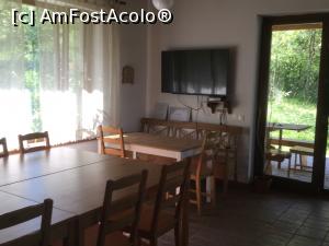 [P62] Bicfalau - sala de mese » foto by mishu
 - 
<span class="allrVoted glyphicon glyphicon-heart hidden" id="av1183885"></span>
<a class="m-l-10 hidden" id="sv1183885" onclick="voting_Foto_DelVot(,1183885,26518)" role="button">șterge vot <span class="glyphicon glyphicon-remove"></span></a>
<a id="v91183885" class=" c-red"  onclick="voting_Foto_SetVot(1183885)" role="button"><span class="glyphicon glyphicon-heart-empty"></span> <b>LIKE</b> = Votează poza</a> <img class="hidden"  id="f1183885W9" src="/imagini/loader.gif" border="0" /><span class="AjErrMes hidden" id="e1183885ErM"></span>