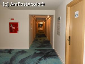 [P10] Ibis Style Hotel Dunărea - Galați. Hol. » foto by iulianic
 - 
<span class="allrVoted glyphicon glyphicon-heart hidden" id="av1188661"></span>
<a class="m-l-10 hidden" id="sv1188661" onclick="voting_Foto_DelVot(,1188661,26561)" role="button">șterge vot <span class="glyphicon glyphicon-remove"></span></a>
<a id="v91188661" class=" c-red"  onclick="voting_Foto_SetVot(1188661)" role="button"><span class="glyphicon glyphicon-heart-empty"></span> <b>LIKE</b> = Votează poza</a> <img class="hidden"  id="f1188661W9" src="/imagini/loader.gif" border="0" /><span class="AjErrMes hidden" id="e1188661ErM"></span>