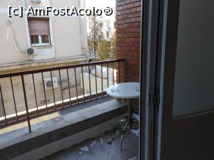 [P13] Ibis Style Hotel Dunărea - Galați. Loc pentru fumat la capătul holului. » foto by iulianic
 - 
<span class="allrVoted glyphicon glyphicon-heart hidden" id="av1188664"></span>
<a class="m-l-10 hidden" id="sv1188664" onclick="voting_Foto_DelVot(,1188664,26561)" role="button">șterge vot <span class="glyphicon glyphicon-remove"></span></a>
<a id="v91188664" class=" c-red"  onclick="voting_Foto_SetVot(1188664)" role="button"><span class="glyphicon glyphicon-heart-empty"></span> <b>LIKE</b> = Votează poza</a> <img class="hidden"  id="f1188664W9" src="/imagini/loader.gif" border="0" /><span class="AjErrMes hidden" id="e1188664ErM"></span>