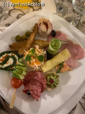 [P16] Meniul din seara de Revelion - aperitiv. » foto by viviv
 - 
<span class="allrVoted glyphicon glyphicon-heart hidden" id="av1212723"></span>
<a class="m-l-10 hidden" id="sv1212723" onclick="voting_Foto_DelVot(,1212723,26704)" role="button">șterge vot <span class="glyphicon glyphicon-remove"></span></a>
<a id="v91212723" class=" c-red"  onclick="voting_Foto_SetVot(1212723)" role="button"><span class="glyphicon glyphicon-heart-empty"></span> <b>LIKE</b> = Votează poza</a> <img class="hidden"  id="f1212723W9" src="/imagini/loader.gif" border="0" /><span class="AjErrMes hidden" id="e1212723ErM"></span>