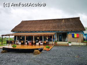 [P34] Satul Pescăresc Tradițional; restaurantul » foto by crismis
 - 
<span class="allrVoted glyphicon glyphicon-heart hidden" id="av1233980"></span>
<a class="m-l-10 hidden" id="sv1233980" onclick="voting_Foto_DelVot(,1233980,26760)" role="button">șterge vot <span class="glyphicon glyphicon-remove"></span></a>
<a id="v91233980" class=" c-red"  onclick="voting_Foto_SetVot(1233980)" role="button"><span class="glyphicon glyphicon-heart-empty"></span> <b>LIKE</b> = Votează poza</a> <img class="hidden"  id="f1233980W9" src="/imagini/loader.gif" border="0" /><span class="AjErrMes hidden" id="e1233980ErM"></span>