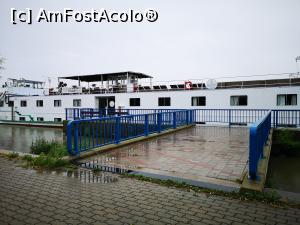 [P51] Diana văzută de pe pontonul din Sfântu Gheorghe » foto by crismis
 - 
<span class="allrVoted glyphicon glyphicon-heart hidden" id="av1233997"></span>
<a class="m-l-10 hidden" id="sv1233997" onclick="voting_Foto_DelVot(,1233997,26760)" role="button">șterge vot <span class="glyphicon glyphicon-remove"></span></a>
<a id="v91233997" class=" c-red"  onclick="voting_Foto_SetVot(1233997)" role="button"><span class="glyphicon glyphicon-heart-empty"></span> <b>LIKE</b> = Votează poza</a> <img class="hidden"  id="f1233997W9" src="/imagini/loader.gif" border="0" /><span class="AjErrMes hidden" id="e1233997ErM"></span>