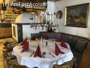 [P35] Ertlhof Hotel - prin hotel » foto by mishu
 - 
<span class="allrVoted glyphicon glyphicon-heart hidden" id="av1312272"></span>
<a class="m-l-10 hidden" id="sv1312272" onclick="voting_Foto_DelVot(,1312272,26945)" role="button">șterge vot <span class="glyphicon glyphicon-remove"></span></a>
<a id="v91312272" class=" c-red"  onclick="voting_Foto_SetVot(1312272)" role="button"><span class="glyphicon glyphicon-heart-empty"></span> <b>LIKE</b> = Votează poza</a> <img class="hidden"  id="f1312272W9" src="/imagini/loader.gif" border="0" /><span class="AjErrMes hidden" id="e1312272ErM"></span>