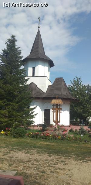 [P01] Mănăstirea Chiroiu, Ialomița » foto by Mioritik
 - 
<span class="allrVoted glyphicon glyphicon-heart hidden" id="av1240670"></span>
<a class="m-l-10 hidden" id="sv1240670" onclick="voting_Foto_DelVot(,1240670,26948)" role="button">șterge vot <span class="glyphicon glyphicon-remove"></span></a>
<a id="v91240670" class=" c-red"  onclick="voting_Foto_SetVot(1240670)" role="button"><span class="glyphicon glyphicon-heart-empty"></span> <b>LIKE</b> = Votează poza</a> <img class="hidden"  id="f1240670W9" src="/imagini/loader.gif" border="0" /><span class="AjErrMes hidden" id="e1240670ErM"></span>