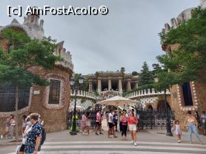 [P33] Park Guell, Barcelona » foto by raducondurache
 - 
<span class="allrVoted glyphicon glyphicon-heart hidden" id="av1247433"></span>
<a class="m-l-10 hidden" id="sv1247433" onclick="voting_Foto_DelVot(,1247433,27015)" role="button">șterge vot <span class="glyphicon glyphicon-remove"></span></a>
<a id="v91247433" class=" c-red"  onclick="voting_Foto_SetVot(1247433)" role="button"><span class="glyphicon glyphicon-heart-empty"></span> <b>LIKE</b> = Votează poza</a> <img class="hidden"  id="f1247433W9" src="/imagini/loader.gif" border="0" /><span class="AjErrMes hidden" id="e1247433ErM"></span>