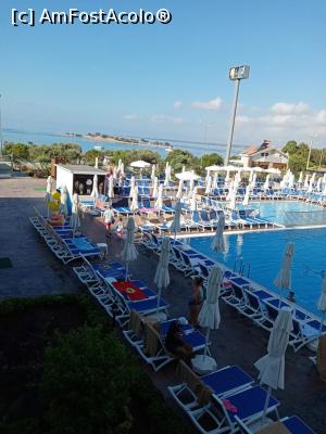 [P01] piscina » foto by nrs †
 - 
<span class="allrVoted glyphicon glyphicon-heart hidden" id="av1253061"></span>
<a class="m-l-10 hidden" id="sv1253061" onclick="voting_Foto_DelVot(,1253061,27063)" role="button">șterge vot <span class="glyphicon glyphicon-remove"></span></a>
<a id="v91253061" class=" c-red"  onclick="voting_Foto_SetVot(1253061)" role="button"><span class="glyphicon glyphicon-heart-empty"></span> <b>LIKE</b> = Votează poza</a> <img class="hidden"  id="f1253061W9" src="/imagini/loader.gif" border="0" /><span class="AjErrMes hidden" id="e1253061ErM"></span>