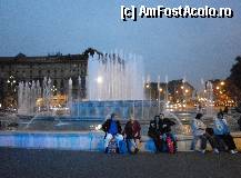 [P11] Milano, Piazza Castello: Fontana ” Torta degli sposi” seara » foto by mariana.olaru
 - 
<span class="allrVoted glyphicon glyphicon-heart hidden" id="av335567"></span>
<a class="m-l-10 hidden" id="sv335567" onclick="voting_Foto_DelVot(,335567,27191)" role="button">șterge vot <span class="glyphicon glyphicon-remove"></span></a>
<a id="v9335567" class=" c-red"  onclick="voting_Foto_SetVot(335567)" role="button"><span class="glyphicon glyphicon-heart-empty"></span> <b>LIKE</b> = Votează poza</a> <img class="hidden"  id="f335567W9" src="/imagini/loader.gif" border="0" /><span class="AjErrMes hidden" id="e335567ErM"></span>