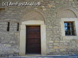 [P07] Ancadramente de piatră, ziduri de piatră - Casa Dosoftei.  » foto by tata123 🔱
 - 
<span class="allrVoted glyphicon glyphicon-heart hidden" id="av916391"></span>
<a class="m-l-10 hidden" id="sv916391" onclick="voting_Foto_DelVot(,916391,27203)" role="button">șterge vot <span class="glyphicon glyphicon-remove"></span></a>
<a id="v9916391" class=" c-red"  onclick="voting_Foto_SetVot(916391)" role="button"><span class="glyphicon glyphicon-heart-empty"></span> <b>LIKE</b> = Votează poza</a> <img class="hidden"  id="f916391W9" src="/imagini/loader.gif" border="0" /><span class="AjErrMes hidden" id="e916391ErM"></span>