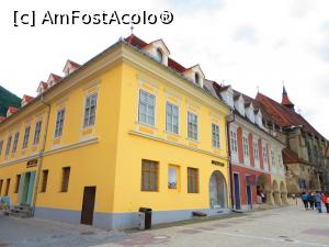 [P01] Clădirea Muzeului Civilizației Urbane din Brașov - Piața Sfatului nr. 15.  » foto by tata123 🔱
 - 
<span class="allrVoted glyphicon glyphicon-heart hidden" id="av907063"></span>
<a class="m-l-10 hidden" id="sv907063" onclick="voting_Foto_DelVot(,907063,27278)" role="button">șterge vot <span class="glyphicon glyphicon-remove"></span></a>
<a id="v9907063" class=" c-red"  onclick="voting_Foto_SetVot(907063)" role="button"><span class="glyphicon glyphicon-heart-empty"></span> <b>LIKE</b> = Votează poza</a> <img class="hidden"  id="f907063W9" src="/imagini/loader.gif" border="0" /><span class="AjErrMes hidden" id="e907063ErM"></span>