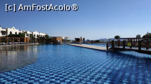 [P60]  -- <small>// FĂRĂ DESCRIERE</small> » foto by elenaadina
 - 
<span class="allrVoted glyphicon glyphicon-heart hidden" id="av1402800"></span>
<a class="m-l-10 hidden" id="sv1402800" onclick="voting_Foto_DelVot(,1402800,27302)" role="button">șterge vot <span class="glyphicon glyphicon-remove"></span></a>
<a id="v91402800" class=" c-red"  onclick="voting_Foto_SetVot(1402800)" role="button"><span class="glyphicon glyphicon-heart-empty"></span> <b>LIKE</b> = Votează poza</a> <img class="hidden"  id="f1402800W9" src="/imagini/loader.gif" border="0" /><span class="AjErrMes hidden" id="e1402800ErM"></span>